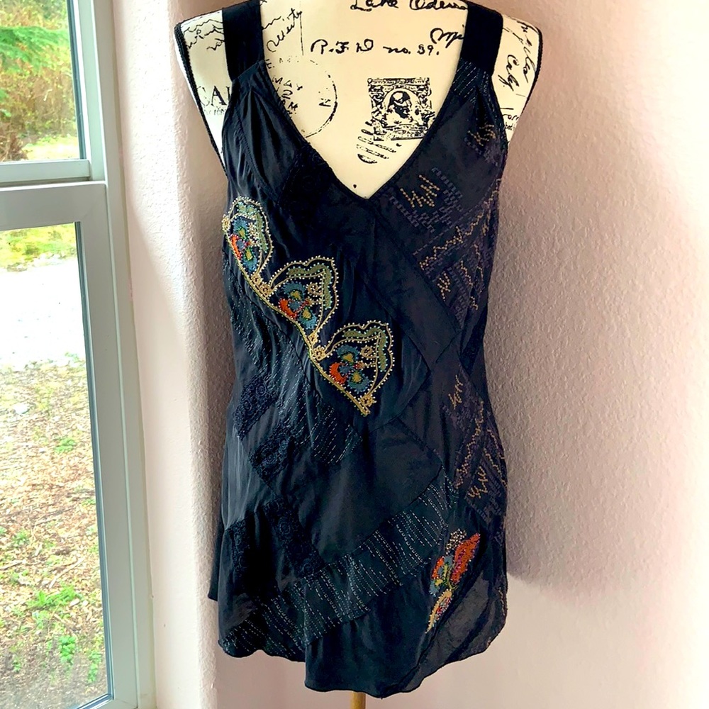 Tiny Patchwork Tank - image 1